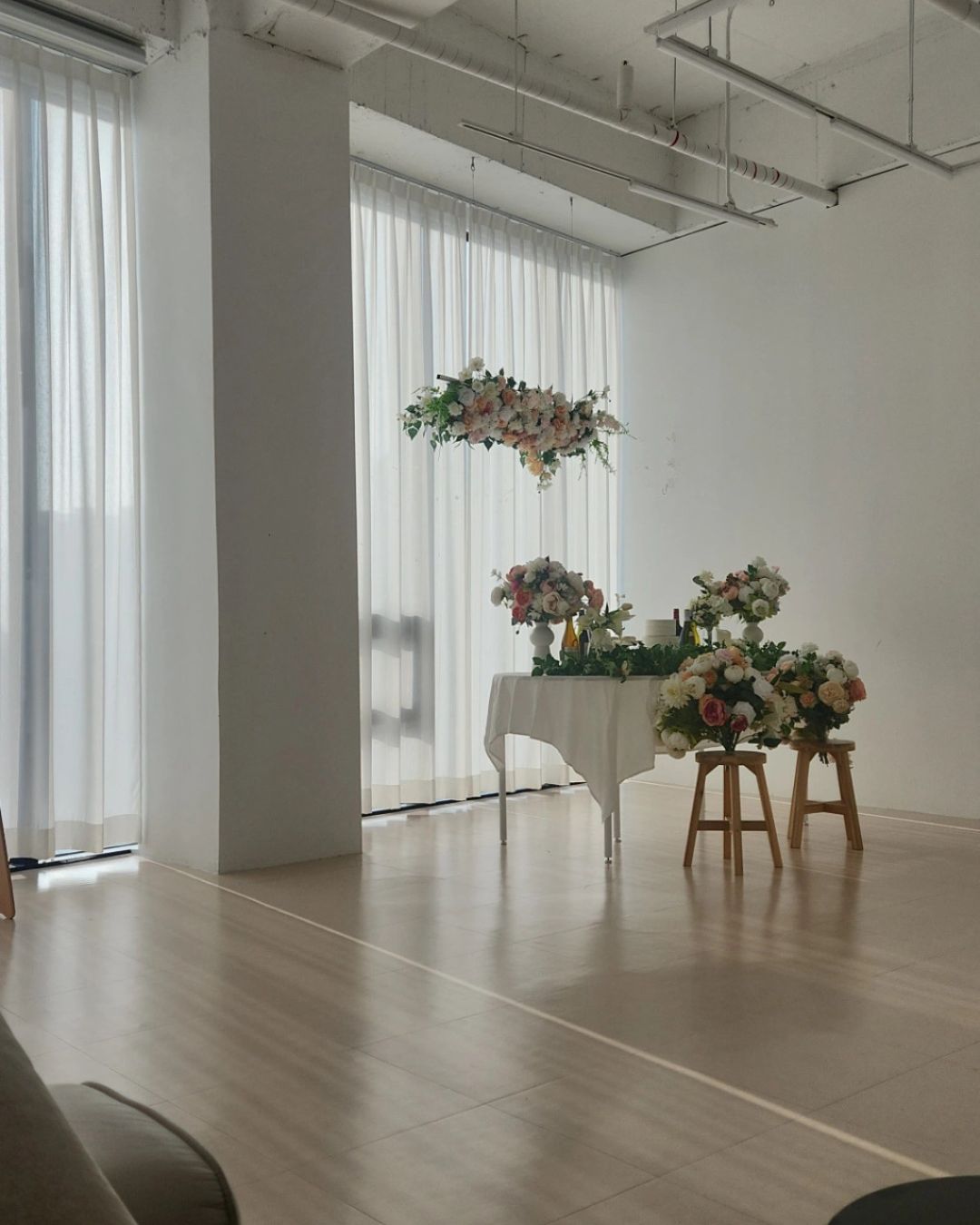 라움_꽃테이블_21.jpg